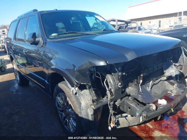  Salvage Ford Expedition