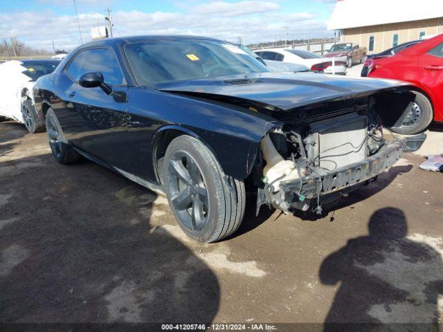  Salvage Dodge Challenger