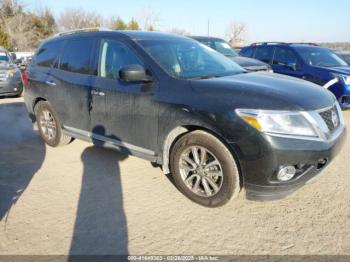  Salvage Nissan Pathfinder