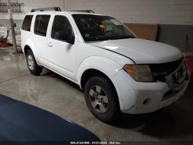  Salvage Nissan Pathfinder