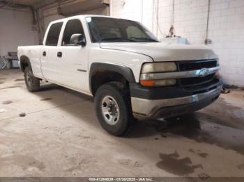  Salvage Chevrolet Silverado 2500