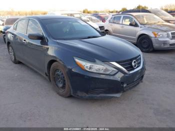  Salvage Nissan Altima