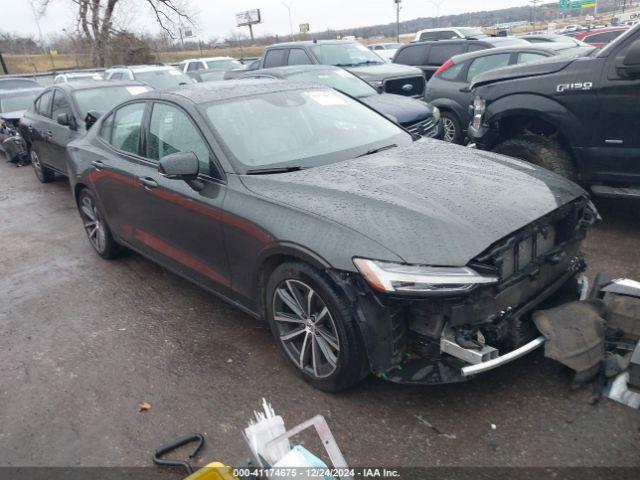  Salvage Volvo S60