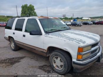  Salvage GMC Yukon