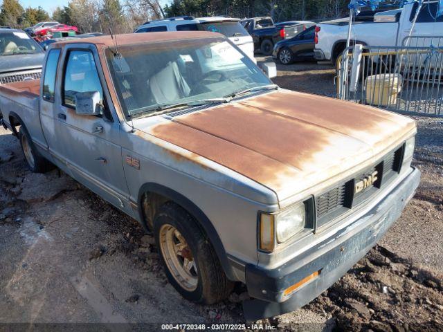  Salvage GMC S Truck