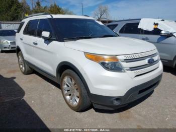  Salvage Ford Explorer