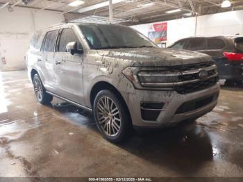  Salvage Ford Expedition