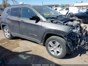  Salvage Jeep Compass