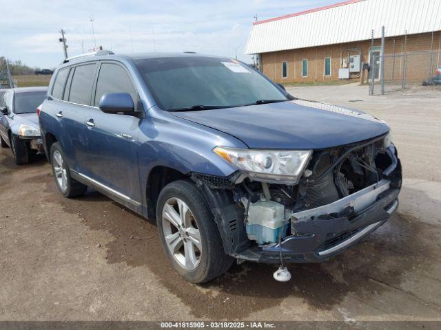  Salvage Toyota Highlander