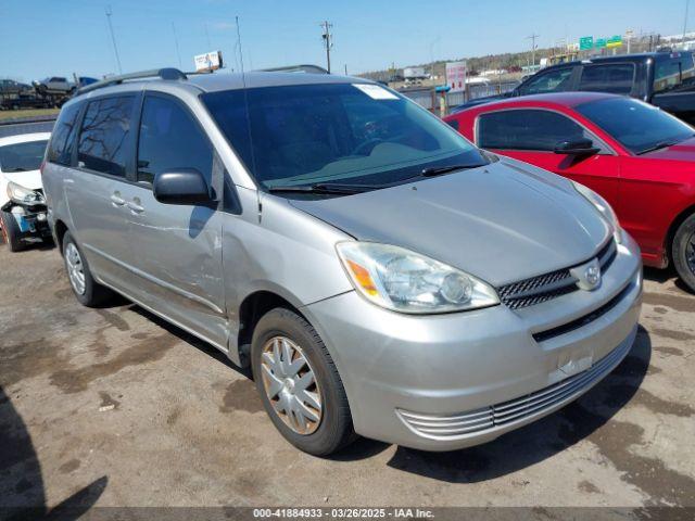  Salvage Toyota Sienna