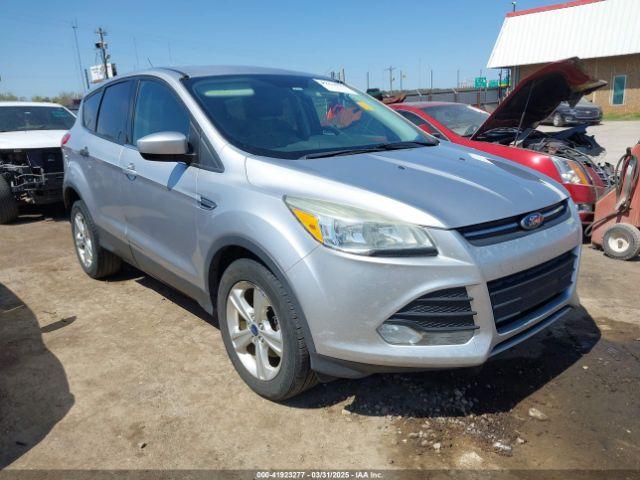  Salvage Ford Escape