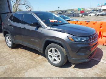  Salvage Jeep Compass