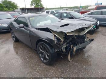  Salvage Dodge Challenger