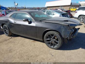 Salvage Dodge Challenger