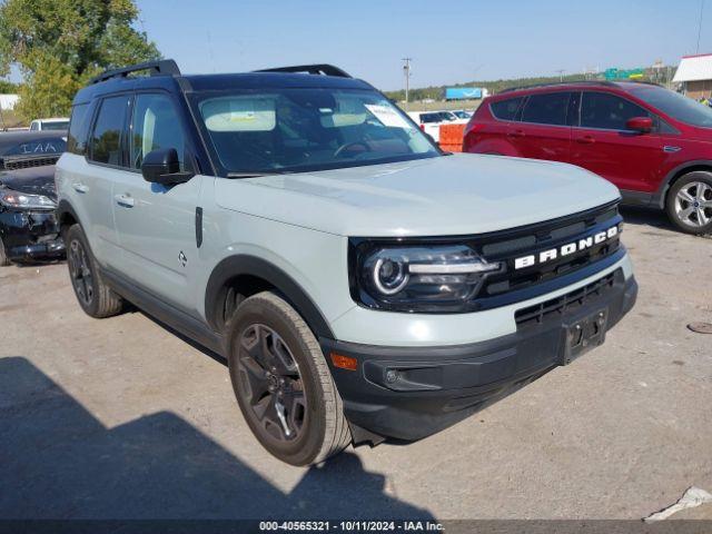  Salvage Ford Bronco