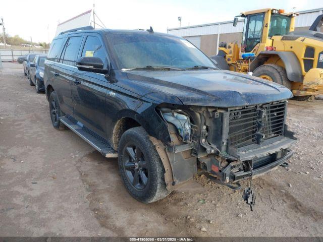  Salvage Ford Expedition
