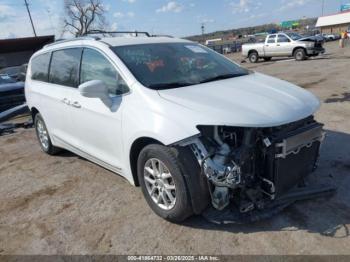  Salvage Chrysler Pacifica