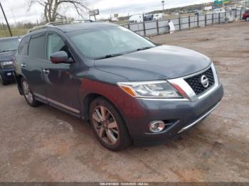  Salvage Nissan Pathfinder