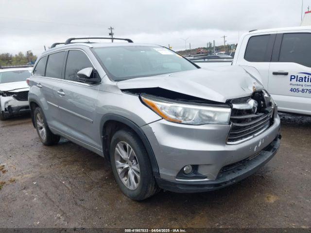  Salvage Toyota Highlander