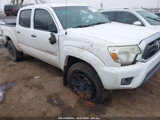  Salvage Toyota Tacoma