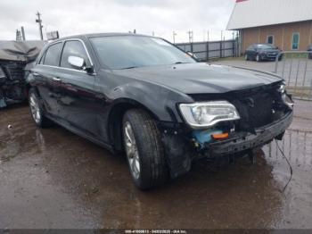  Salvage Chrysler 300