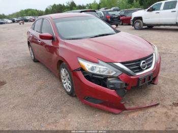 Salvage Nissan Altima