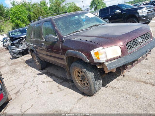  Salvage Nissan Pathfinder