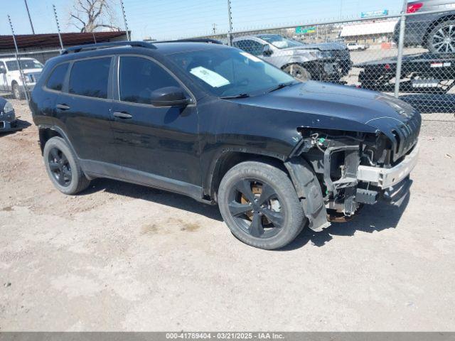  Salvage Jeep Cherokee