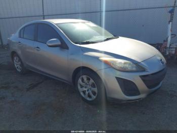  Salvage Mazda Mazda3