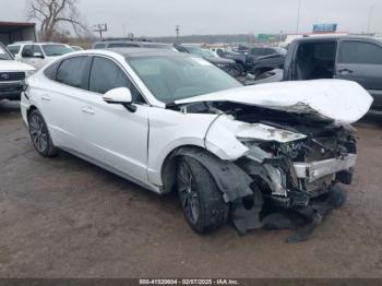  Salvage Hyundai SONATA