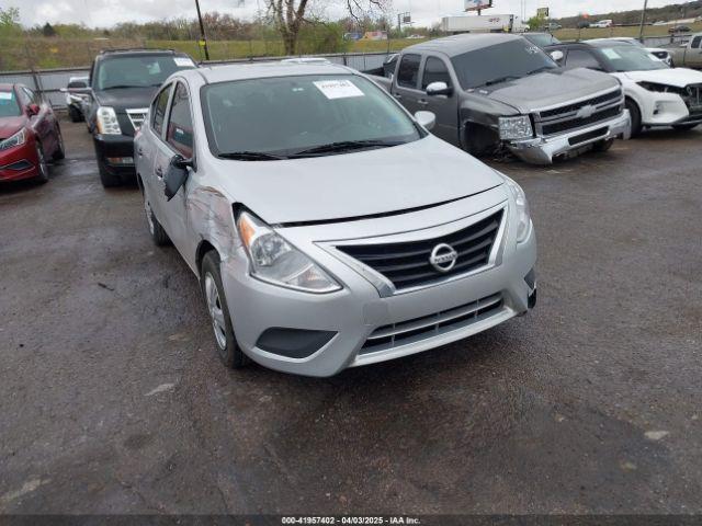  Salvage Nissan Versa