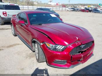 Salvage Ford Mustang