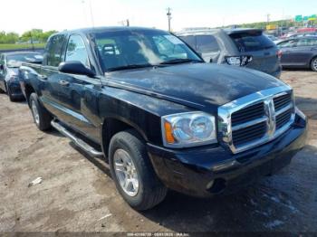 Salvage Dodge Dakota