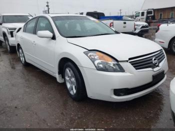  Salvage Nissan Altima