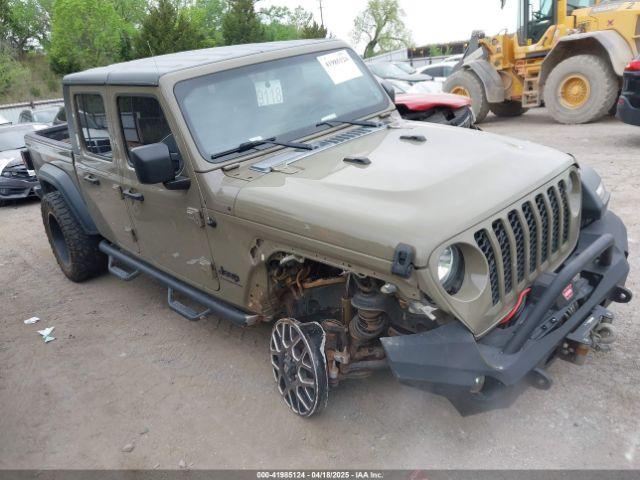  Salvage Jeep Gladiator