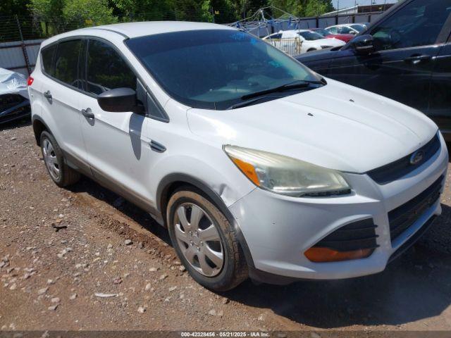  Salvage Ford Escape