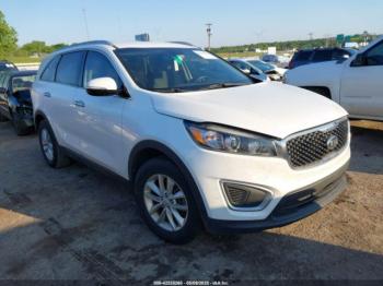  Salvage Kia Sorento