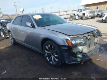  Salvage Chrysler 300