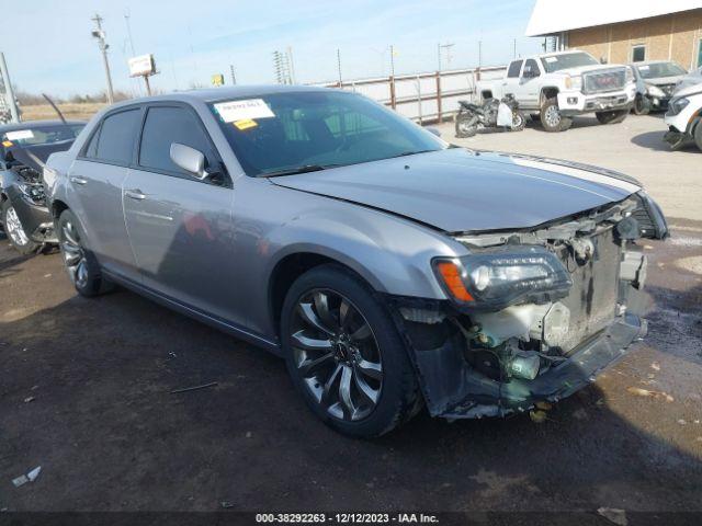  Salvage Chrysler 300