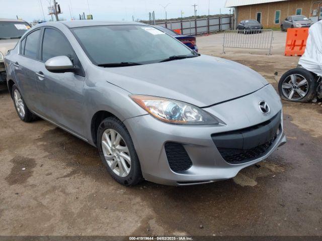  Salvage Mazda Mazda3
