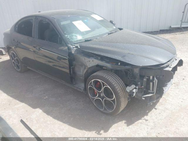  Salvage Alfa Romeo Giulia