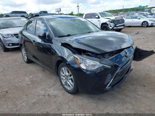  Salvage Toyota Yaris