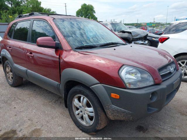  Salvage Hyundai TUCSON