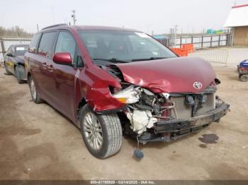  Salvage Toyota Sienna