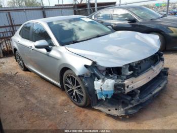  Salvage Toyota Camry