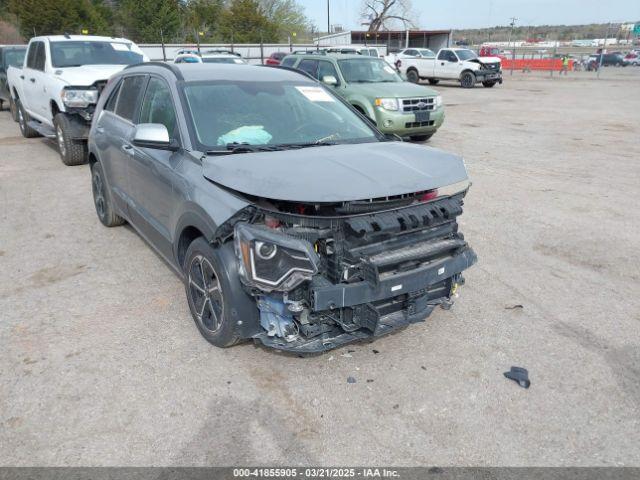  Salvage Kia Niro