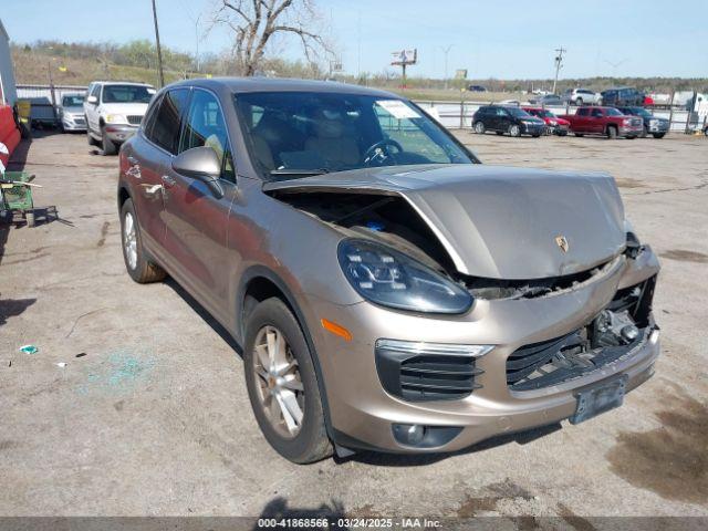  Salvage Porsche Cayenne