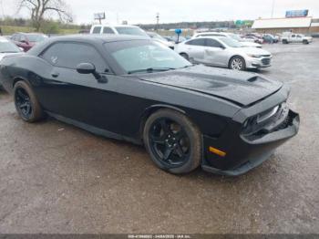  Salvage Dodge Challenger
