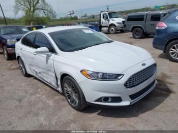  Salvage Ford Fusion
