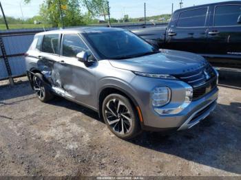  Salvage Mitsubishi Outlander